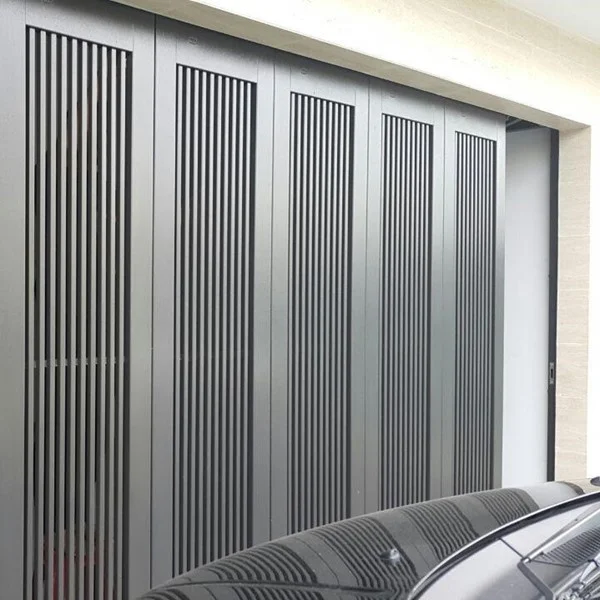 detail rel pintu garasi geser berbahan besi